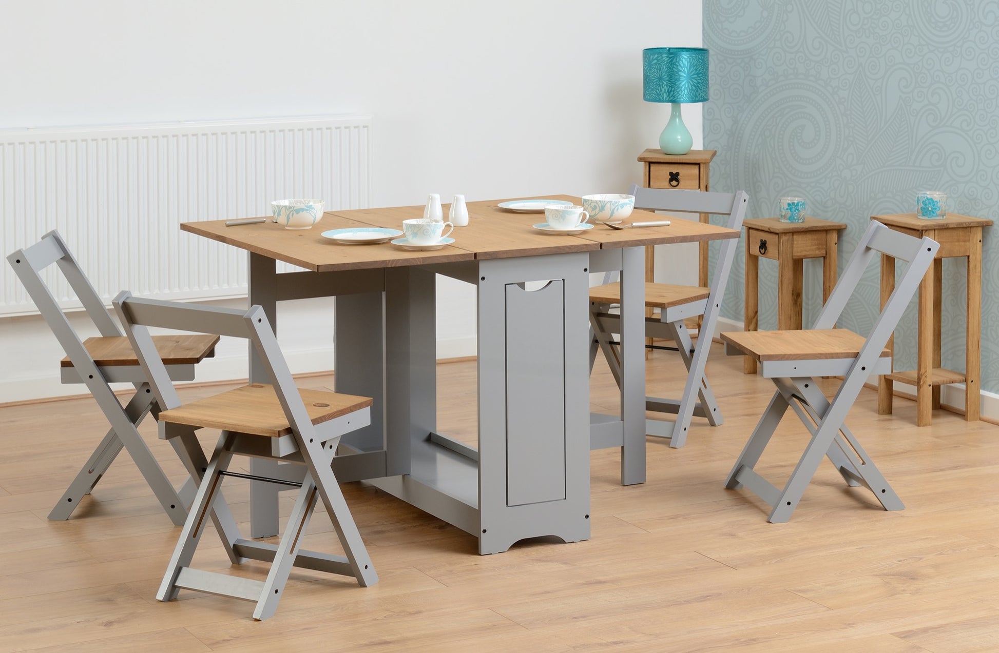 Seconique Santos grey slate and distressed waxed pine butterfly dining table with four folding chairs
